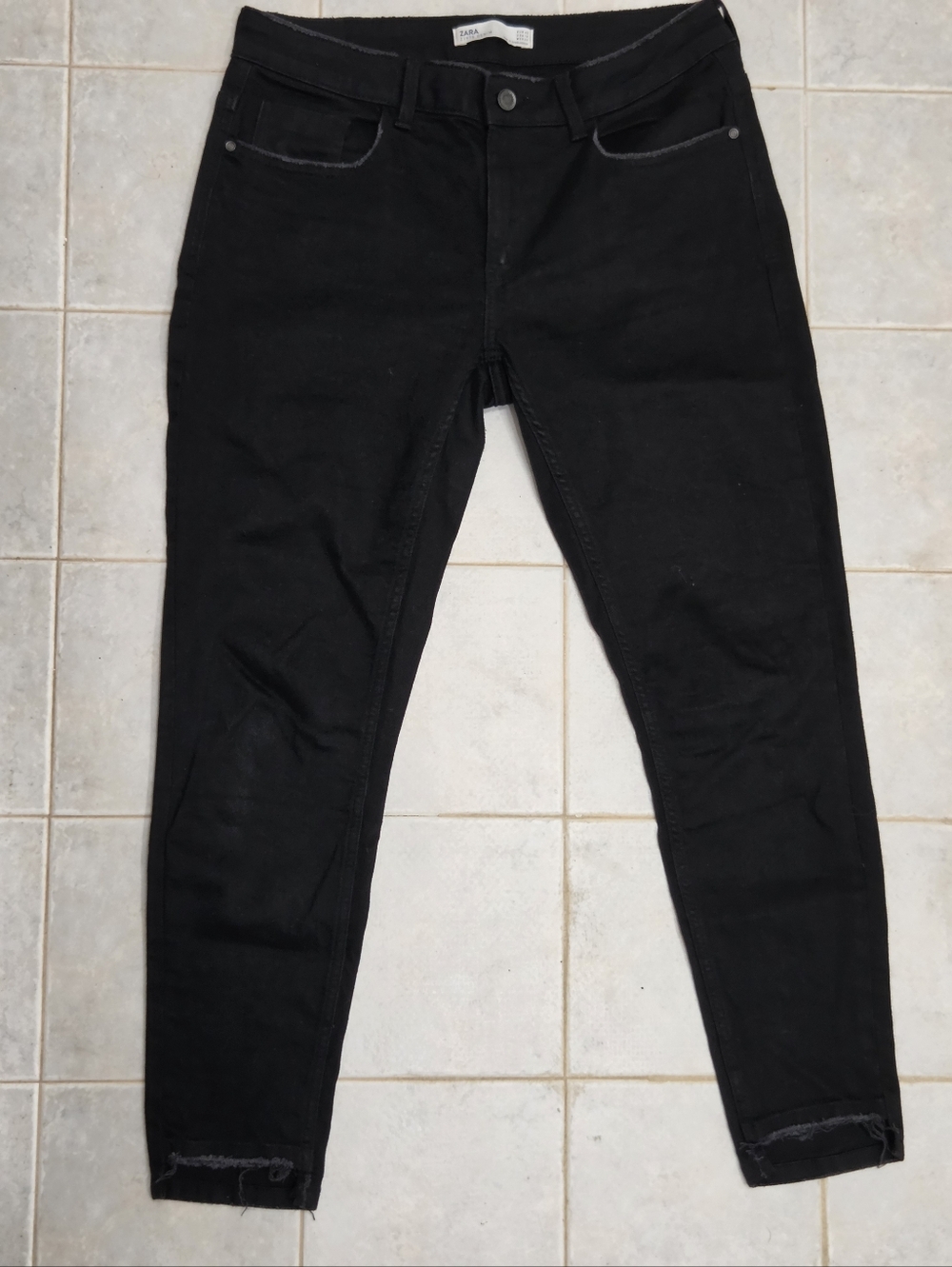 Zara Black Low Rise Skinny Jeans Womans Size 10